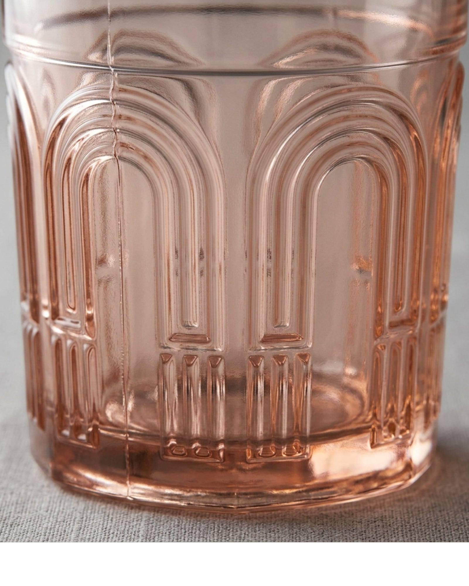 Kwdmx Art Deco Arch Pressed Glass Tumbler 13 oz Blush - Detail view